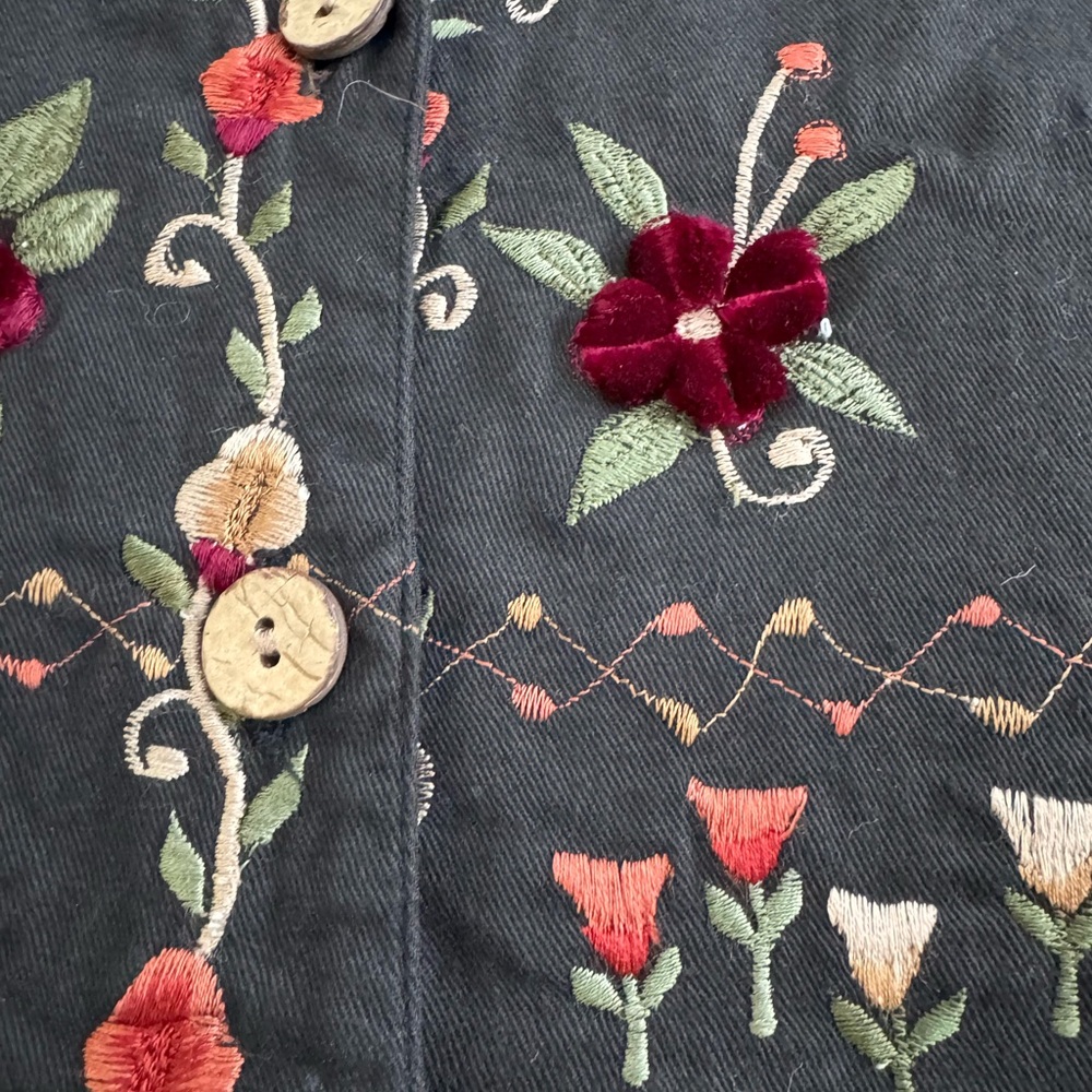 100 % Cotton Vintage Casual Corner Black Floral Embroidered Women's Vest - Picture 3 of 7
